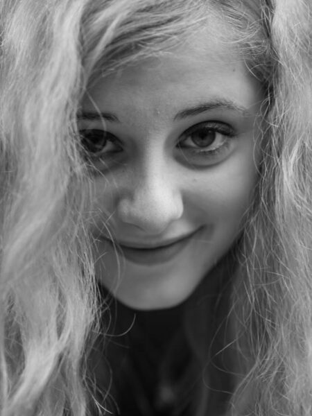 Portrait black and white photo of a woman in Wellington - New Zealand